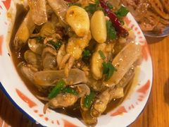 -冶建镜子·老南昌大排档·江西虾王(总店)