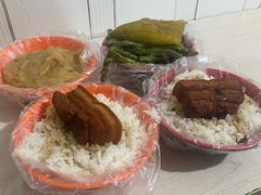 -咱家王新国把子肉(县东巷店)