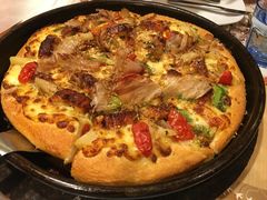 大装铁盘鳗烤究披萨-必胜客(吾悦国际广场店)