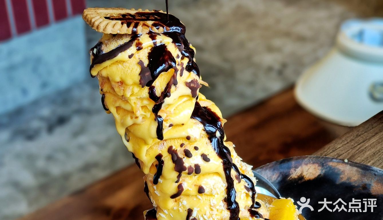 终于吃到这家重庆火锅🙈排队一小时果然值