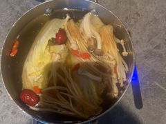 -德天肥牛海鲜火锅(城西银泰店)