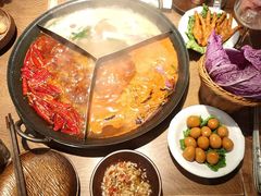 -巴卤社老火锅(财富店)