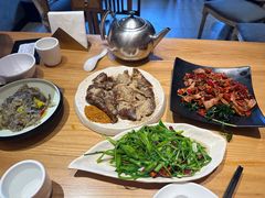 -隔壁老王·家常云南菜(花巷店)