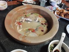 -抚仙湖生态石锅鱼野生菌(告庄店)