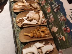 -芸山季·云南野生菌火锅(人民广场来福士店)