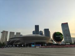 -东港音乐喷泉广场