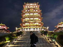 -中国宜宾·长江地标广场
