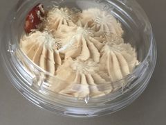 -红宝石·鲜奶小方·海派西点房(南丹店)