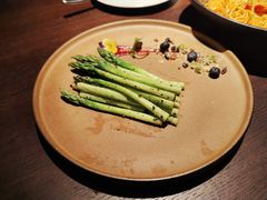 风味烤芦竹笋-LUMOS卢莫斯融合料理餐厅