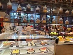 面包甜点陈列柜-新发展亚太JW万豪酒店·福苑咖啡厅