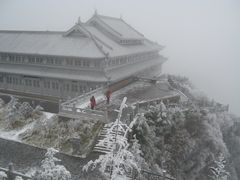-峨嵋山金顶