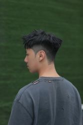 -BULB STUDIO 巴柏明星发型工作室