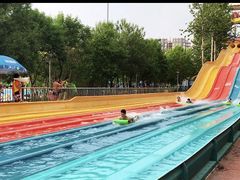 -欢乐水魔方水世界