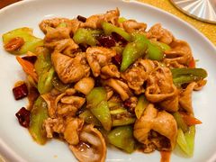 -李家猪蹄融合菜馆(河松街店)