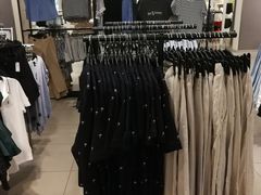 -H&M(华润万象城店)