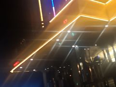 -润增大酒店自助餐厅
