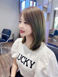 -苑苑发型设计