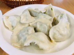 -关东小磨东北菜(上海长风大悦城店)