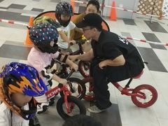 -Kiddo趣多儿童滑步车骑行会(宏泰广场店)