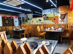 大堂-屯老二农家铁锅炖·行业领军者(梅江店)