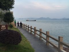 -鹰龙海畔度假酒店(咸祥店)