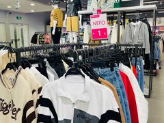 -唯品会(北京国瑞城店)