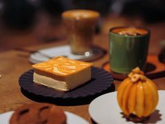 -潮一不贰·法式甜品·生日蛋糕·西式简餐(外滩店)