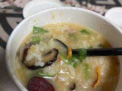 -粤仔湾砂锅粥(广益哥伦布店)