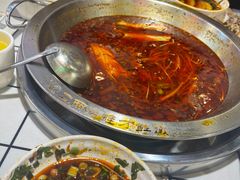 -蛙一刀·麻椒鱼火锅(金仙桥店)