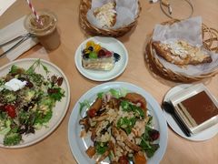 -麦田工坊(月湖店)
