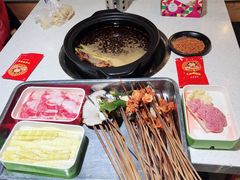 -钢管厂歆瑞源油卤串串香(春熙路太古里店)