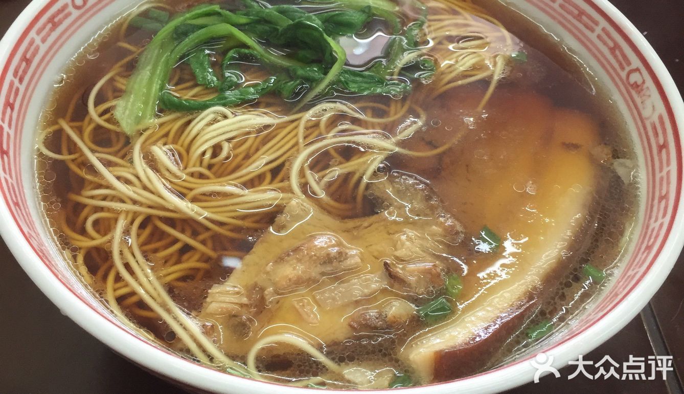 2个人一顿午饭花了¥42这家面馆