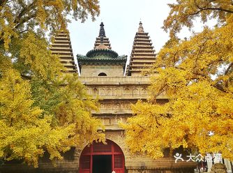 　　石刻艺术的发展，也是人类历史发展的真实写照