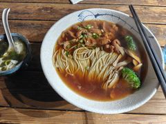 老卤肥肠面-囿面传统制面馆(中央路店)