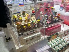 -泡泡玛特POPMART(上海环球港店)