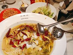 -渔语鱼酸菜鱼新川菜(来福士店)