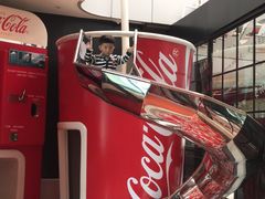 -东方明珠·可口可乐欢乐餐厅