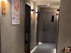 -施奈儿.洗头頭療.按摩SPA.采耳(上梅林店)