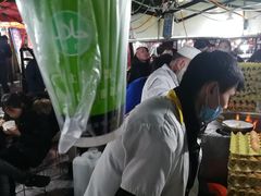 -马杰金城马爷牛奶鸡蛋醪糟·清真(正宁路店)
