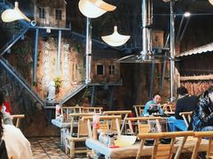 -破瓦寒窑·地摊烤羊排