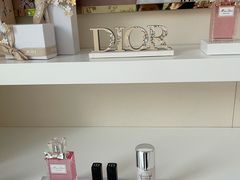 -Dior迪奥(上海世茂广场店)