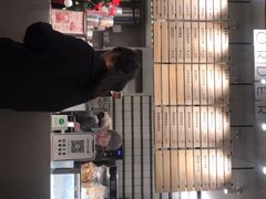 -喜茶(上海打浦桥日月光gelato lab+店)