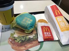 -麦当劳(深圳北站高铁店)