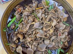 -一品红烧鸭特色川菜(三岔湖店)