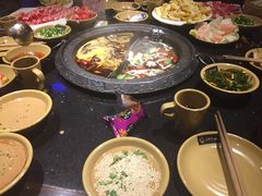 -唇辣号重庆老火锅(燕郊鑫乐汇店)