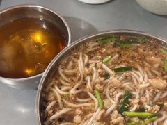 -正宗杨记普洱酸醋米线(总店)
