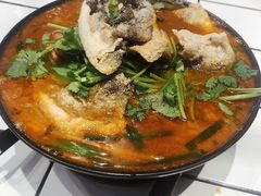 咔吱鱼皮-肥汁米蘭香港米线(长宁来福士店)