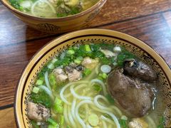 土鸡米线（小碗）-正宗李家土鸡米线店