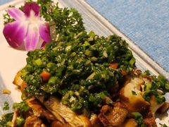 -香巴拉云南餐厅(华莱坞店)