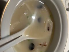 荠菜花胶黄鱼羹-荣轩(新荣记环球金融中心店)